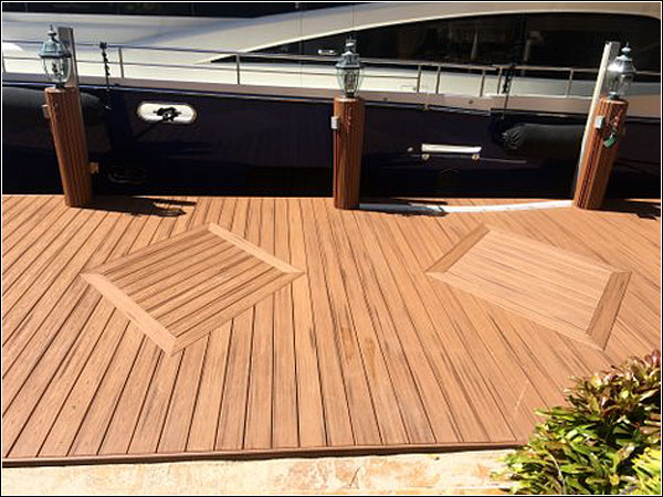 Custom deck by Morrison Contractors