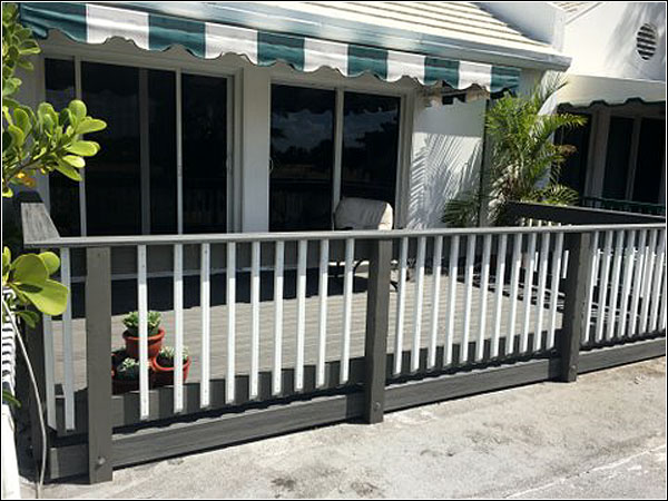 Custom deck by Morrison Contractors