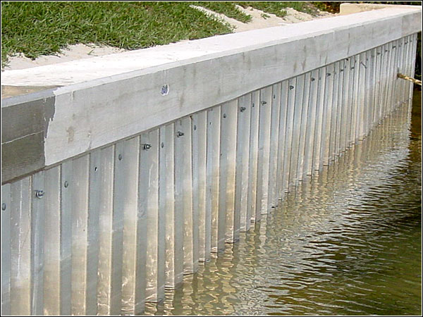 Custom deck by Morrison Contractors