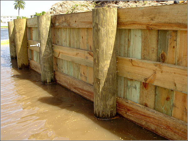 Custom deck by Morrison Contractors